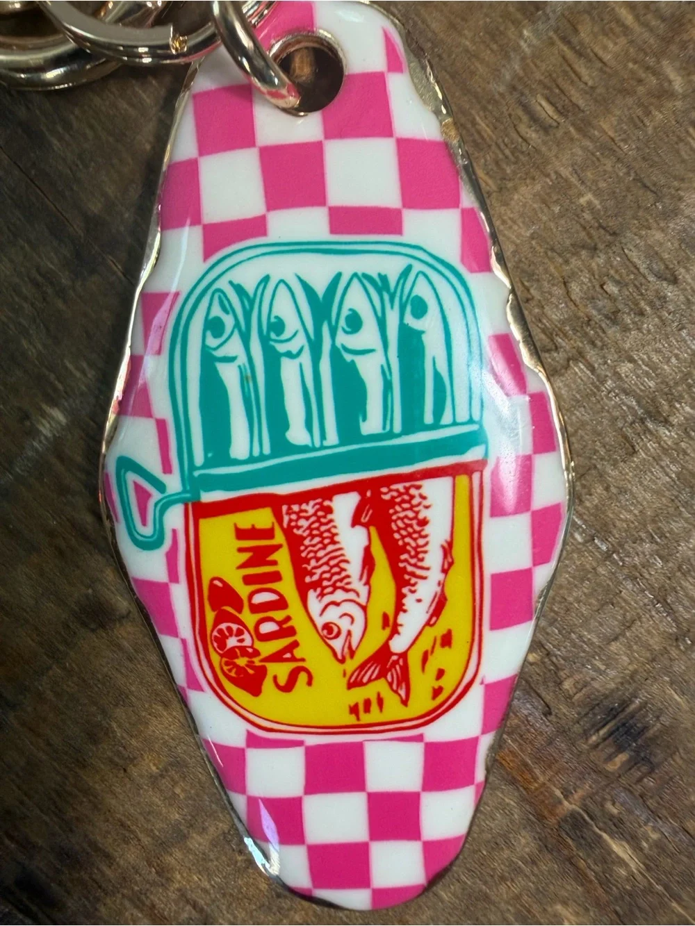 Piper K Pink Sardine Checkerboard Keychain - Decorative Home Accent
